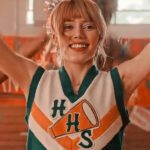 Chrissy Cunningham Stranger Things S04 Green Sweater