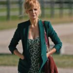 Yellowstone S04 Beth Dutton Teal Blazer